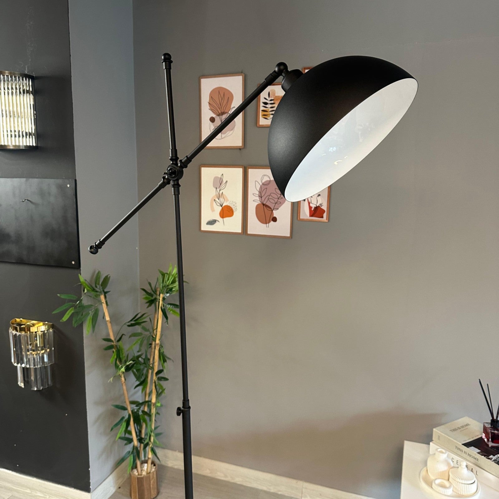 Gorkiede Moderne Stehleuchte